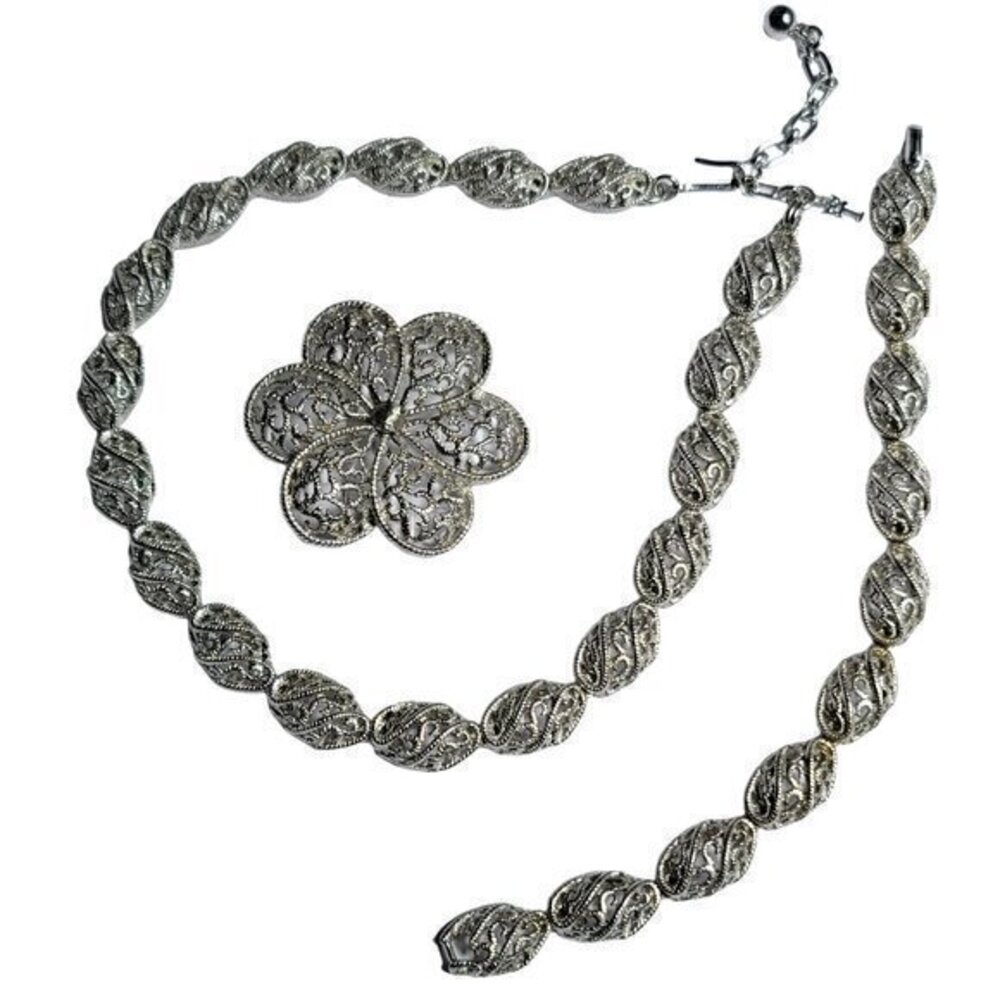 Vintage Trifari Necklace Bracelet Brooch Pin Silver Tone Set